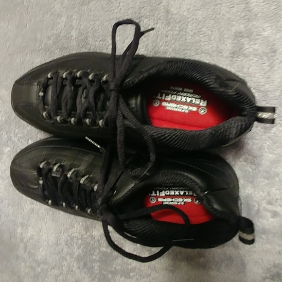 skechers memory foam nursing shoes